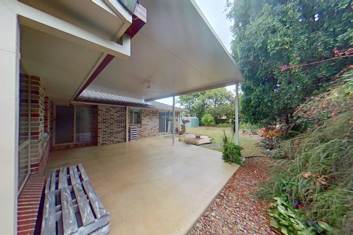 6 Bushlands Drive, Noosaville
