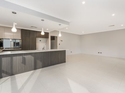 60 Bunker Crescent, Yanchep