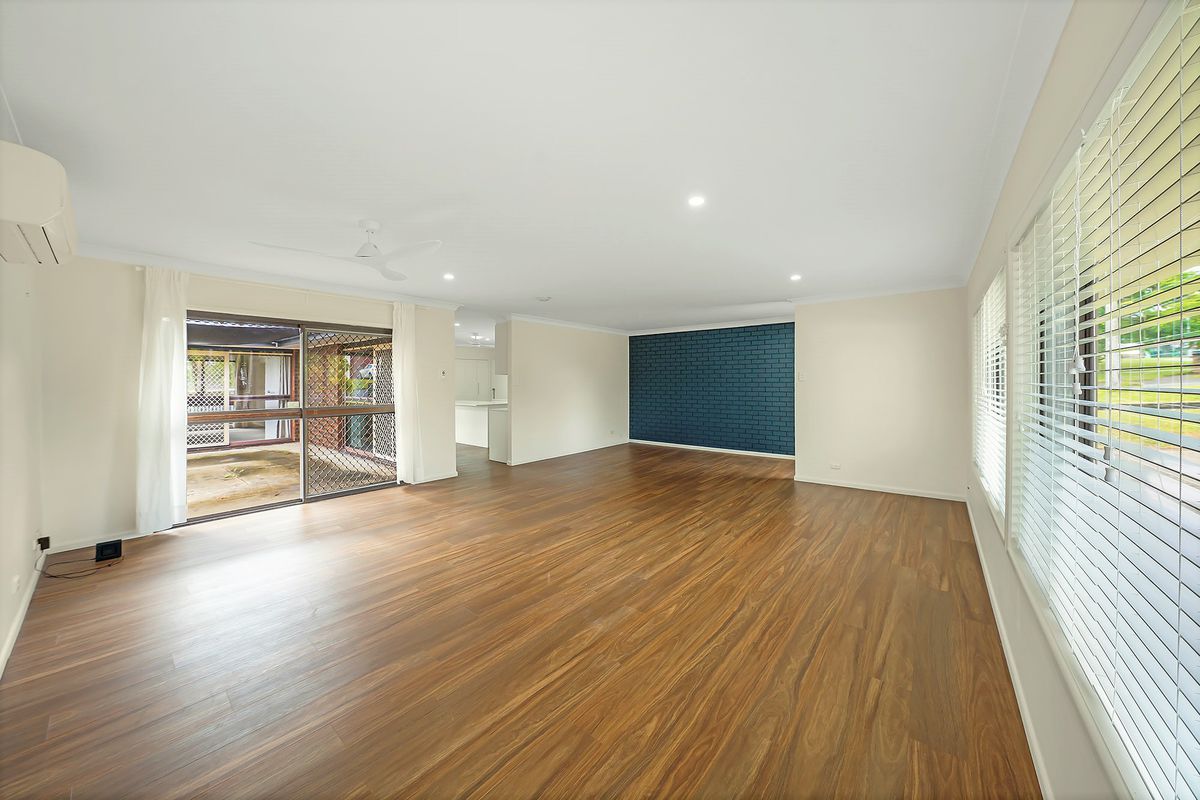 19 Warrigal Crescent, Ashmore