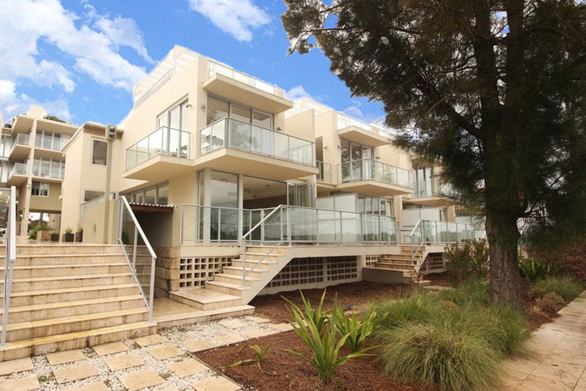 4 / 30-34 Hilly Street, Concord