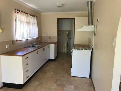 24 Wendron Street, Rochedale South