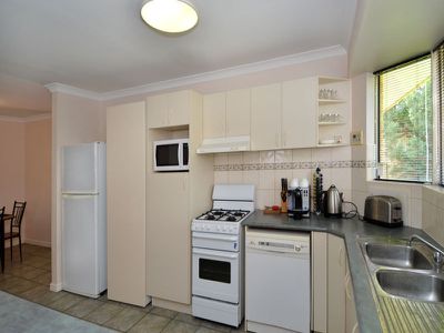 12B Downey Way, Hannans