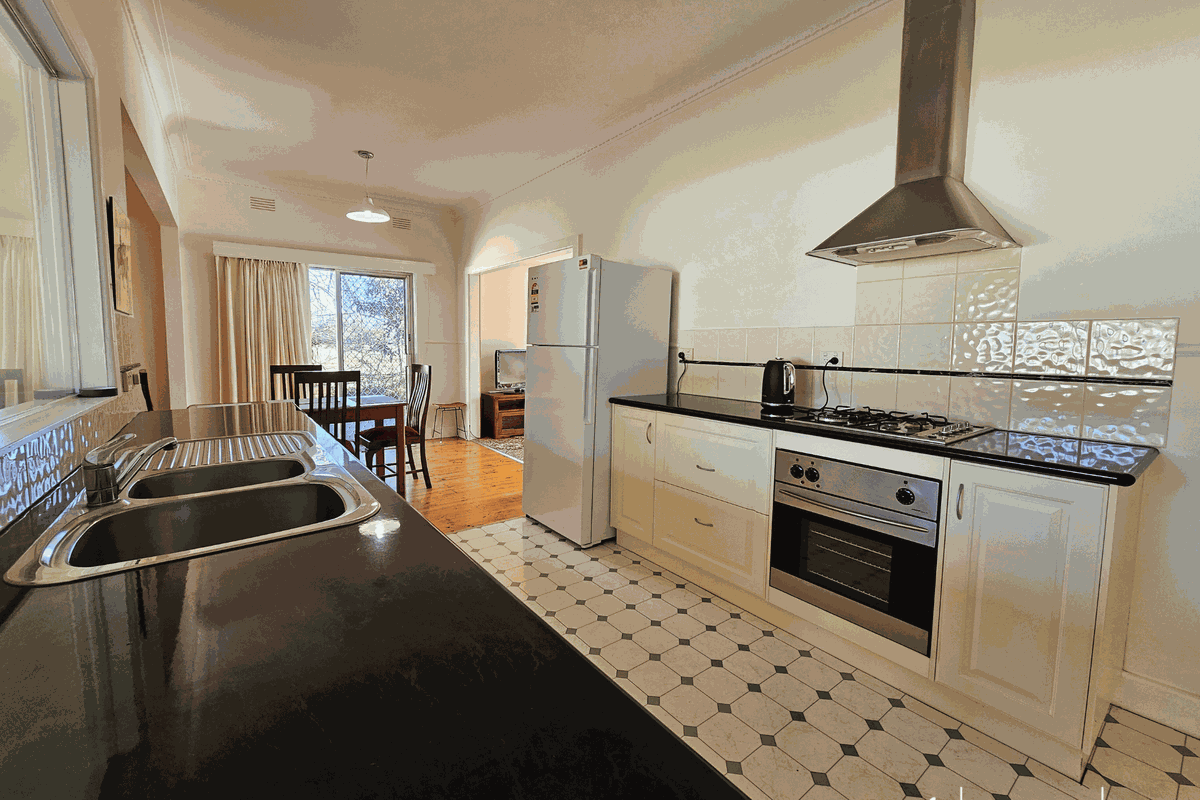 38 Lancaster Road, Kyabram