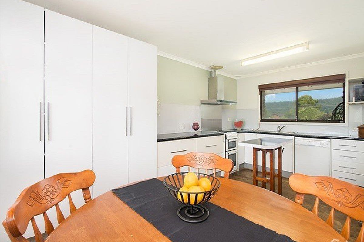 11 Kulara Avenue, West Gosford