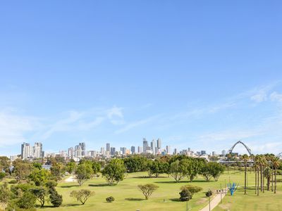 15 / 39-43 Bow River Crescent, Burswood