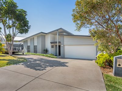 18 Pioneer Drive, Forster