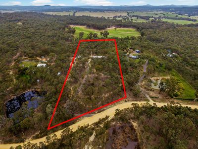 58 McMillans Road, Green Gully