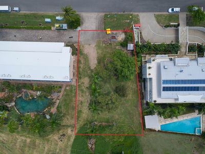 2 Hermitage Drive, Airlie Beach