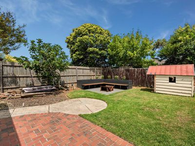 34 Sandhurst Crescent, Bundoora