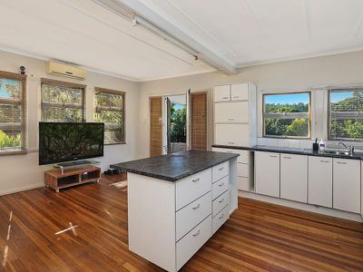 16 Mayfield Street, Nambour