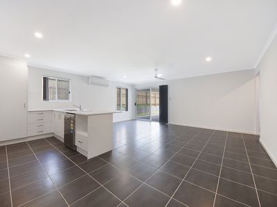 66 Invergarry Circuit, Heathwood