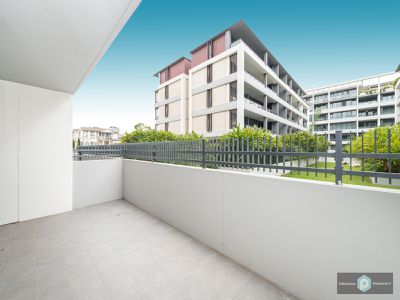 F325 / 1 Broughton St, Parramatta