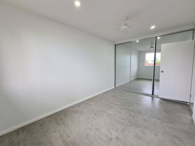 8A Lynesta Avenue, Fairfield West