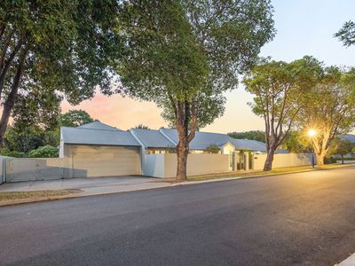 36 Bay Road, Claremont