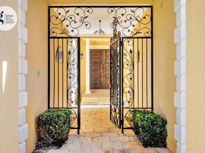 16 Bannockburn Road, Pymble