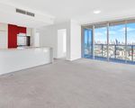 21706 / 5 Lawson Street, Southport