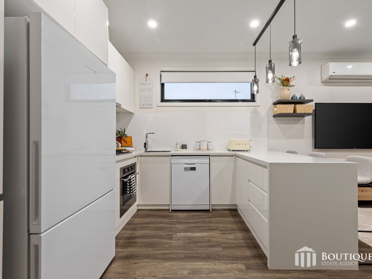 5 / 66 Outlook Drive, Dandenong North