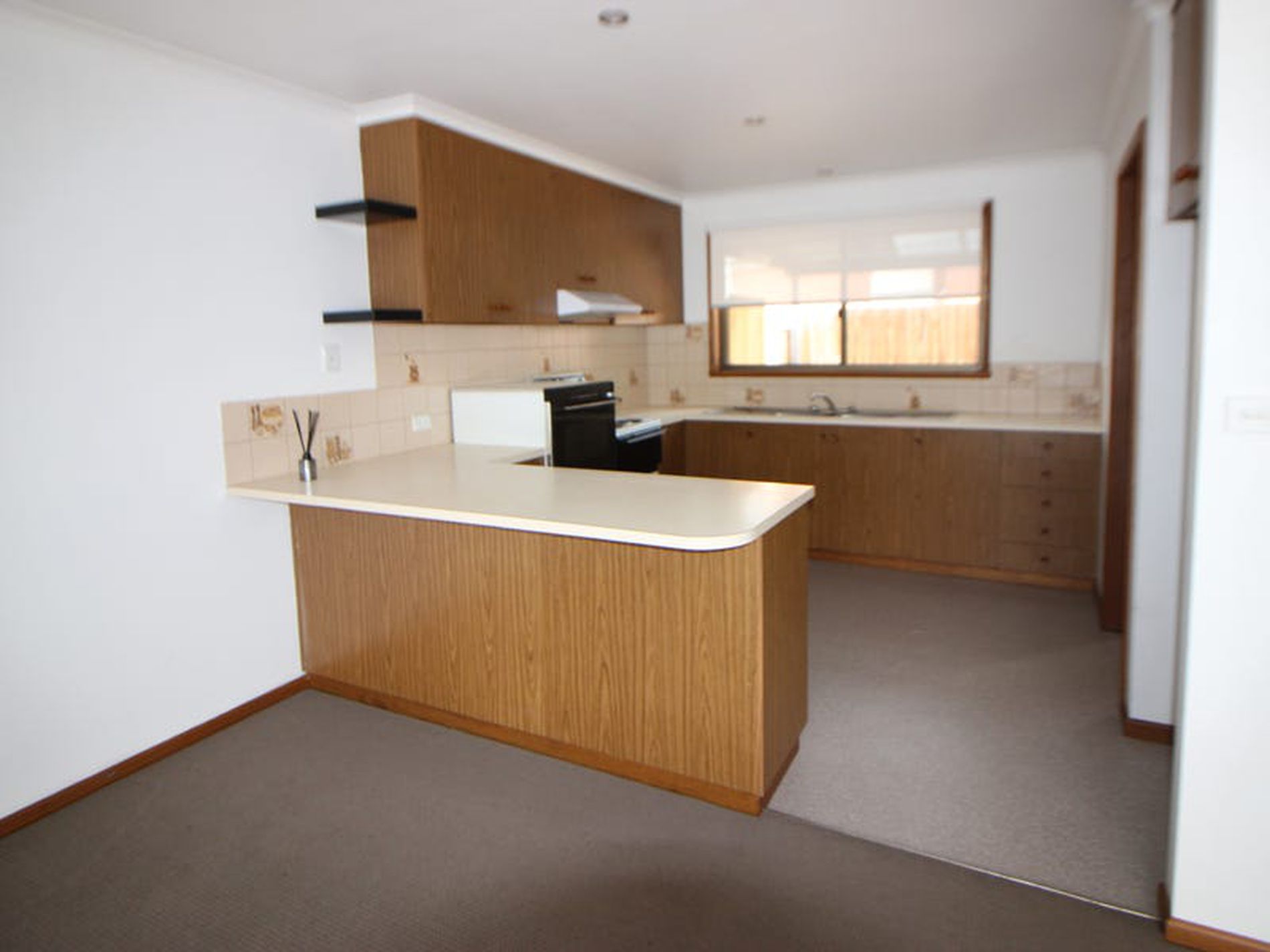 2 / 19 Pine Avenue, North Shore