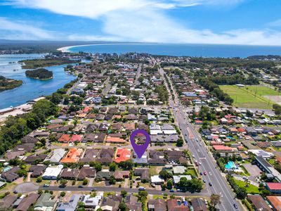 2 / 6 Cedar Grove , Forster