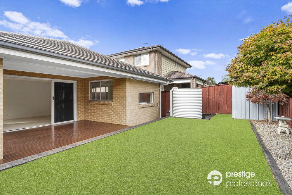 15 Fairway Close, Moorebank