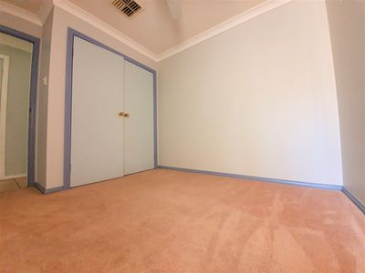 8 Catchpole Close, Dubbo