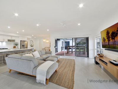 2 Clydesdale Avenue, Branyan