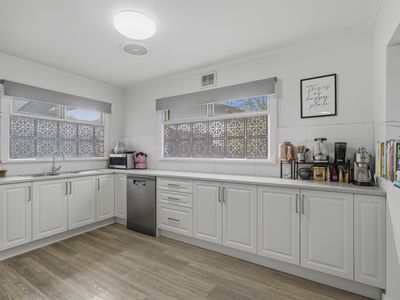 1 / 103 Macquarie Street, George Town