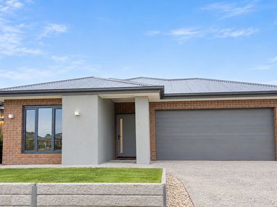 80 Riverstone Boulevard, Clyde North