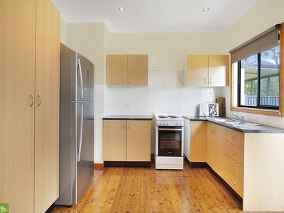 62 Cummins Street, Unanderra