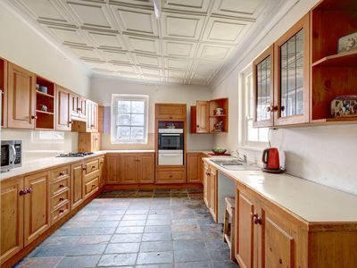 1439 Bowhill Road, Ettrick