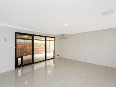 9 Explorers Crescent, Baldivis