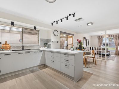 4 Kensington Crescent, Altona Meadows