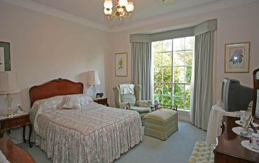 1 / 97 High Street, Berwick