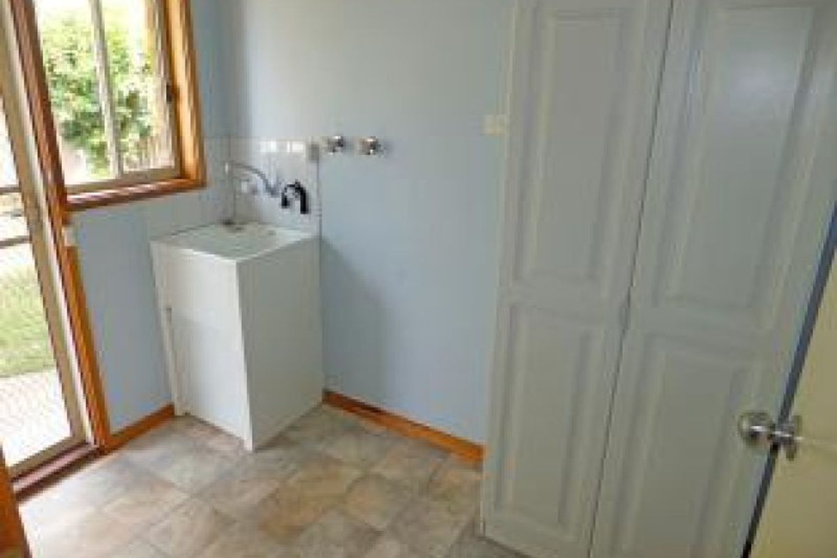 2 / 1 Corella Crescent, Kyabram