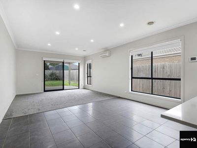 17 Boulderwood Court, Kurunjang