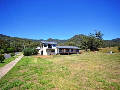 20 Hores Lane , Tawonga