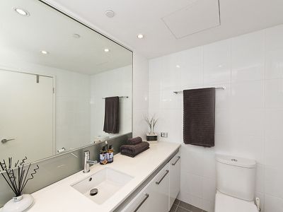 703 / 2 Oldfield Street, Burswood