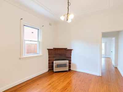 59 Defoe St , Wiley Park