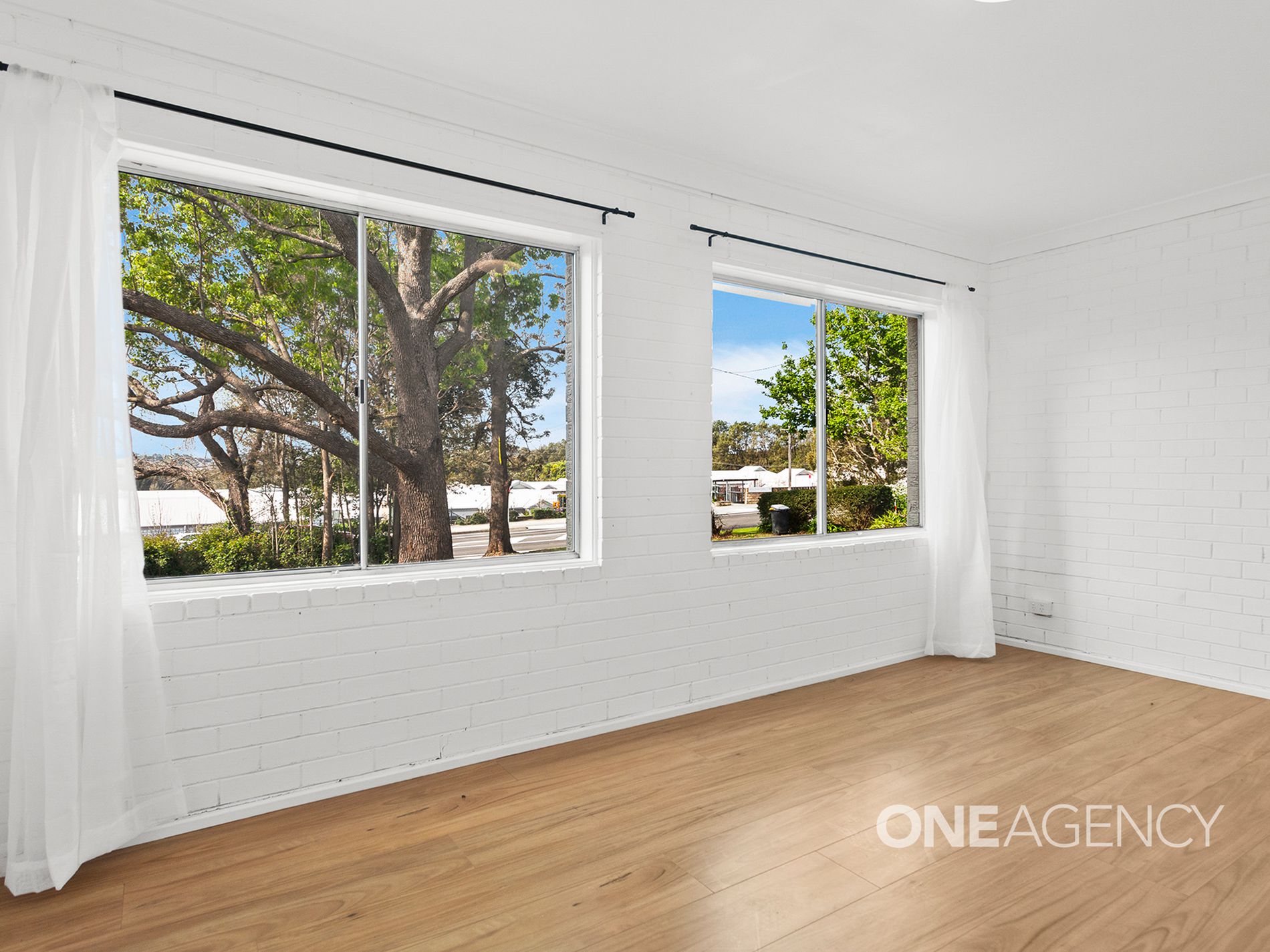 219 - 221 Kanahooka Road, Kanahooka