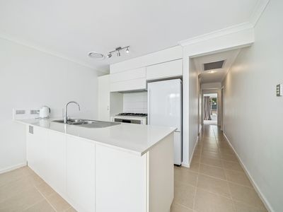 43 Sawooth Bend, Banksia Grove