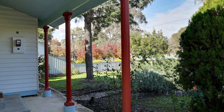 37 Saxon Street , Euroa