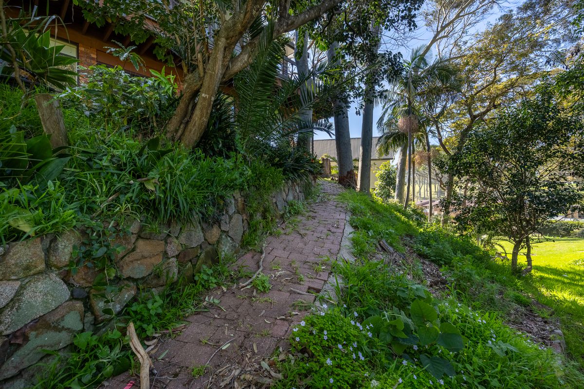 8A Noorooma Crescent, Narooma