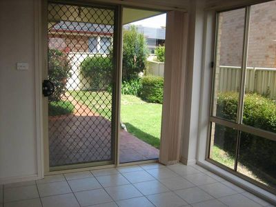 2 Tooma Pl, Flinders