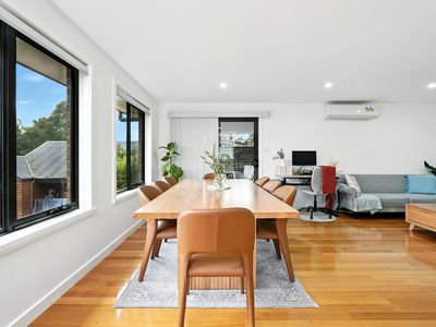 1 / 60 Allison Avenue, Riverside