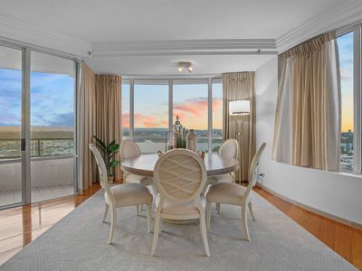 43 / 3 TEDDER AVENUE, Main Beach