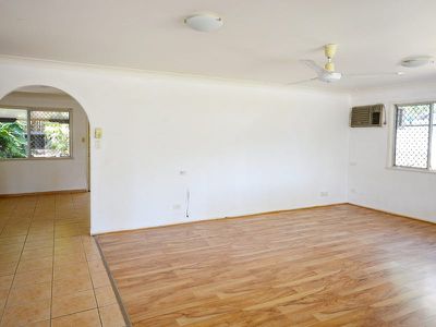 18 Rosemary Street, Bellbird Park