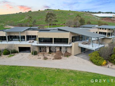 100 Moore Road, Sunbury