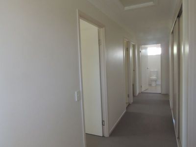 2B Herbert Drive, Moranbah