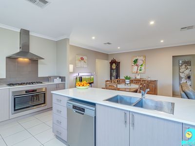 6 Brassie Terrace, Yanchep