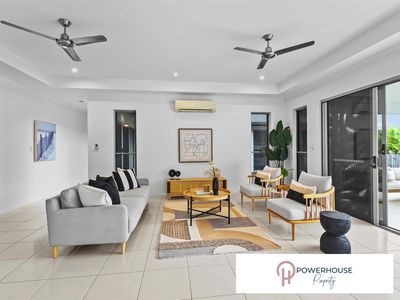6 Badine Street, Caravonica
